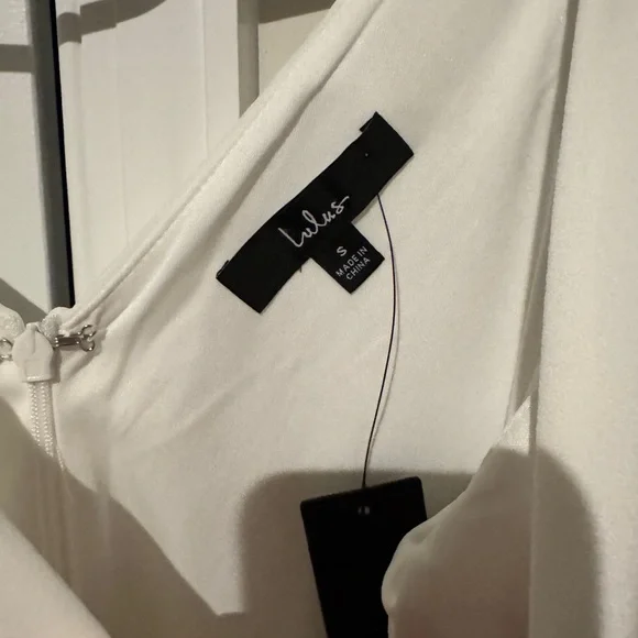 Lulu's size small White Bodycon Midi Dress - Picture 4 of 4